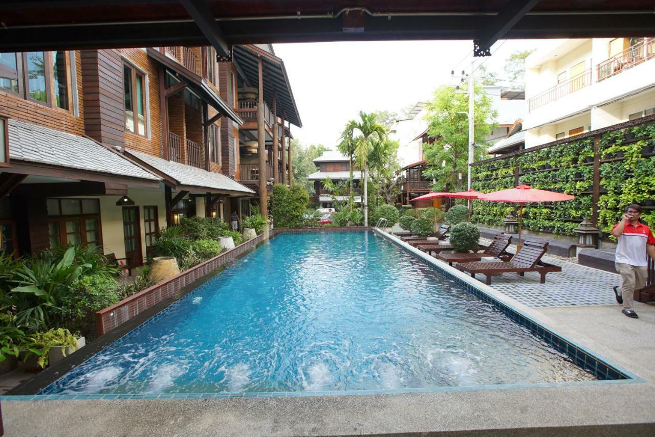 Sunny V Hotel Chiang Mai Exterior foto